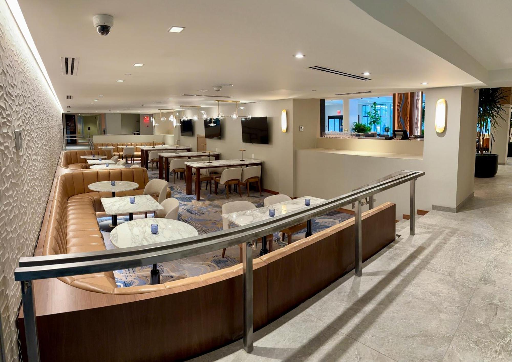 Westchester Marriott Тарритаун Экстерьер фото