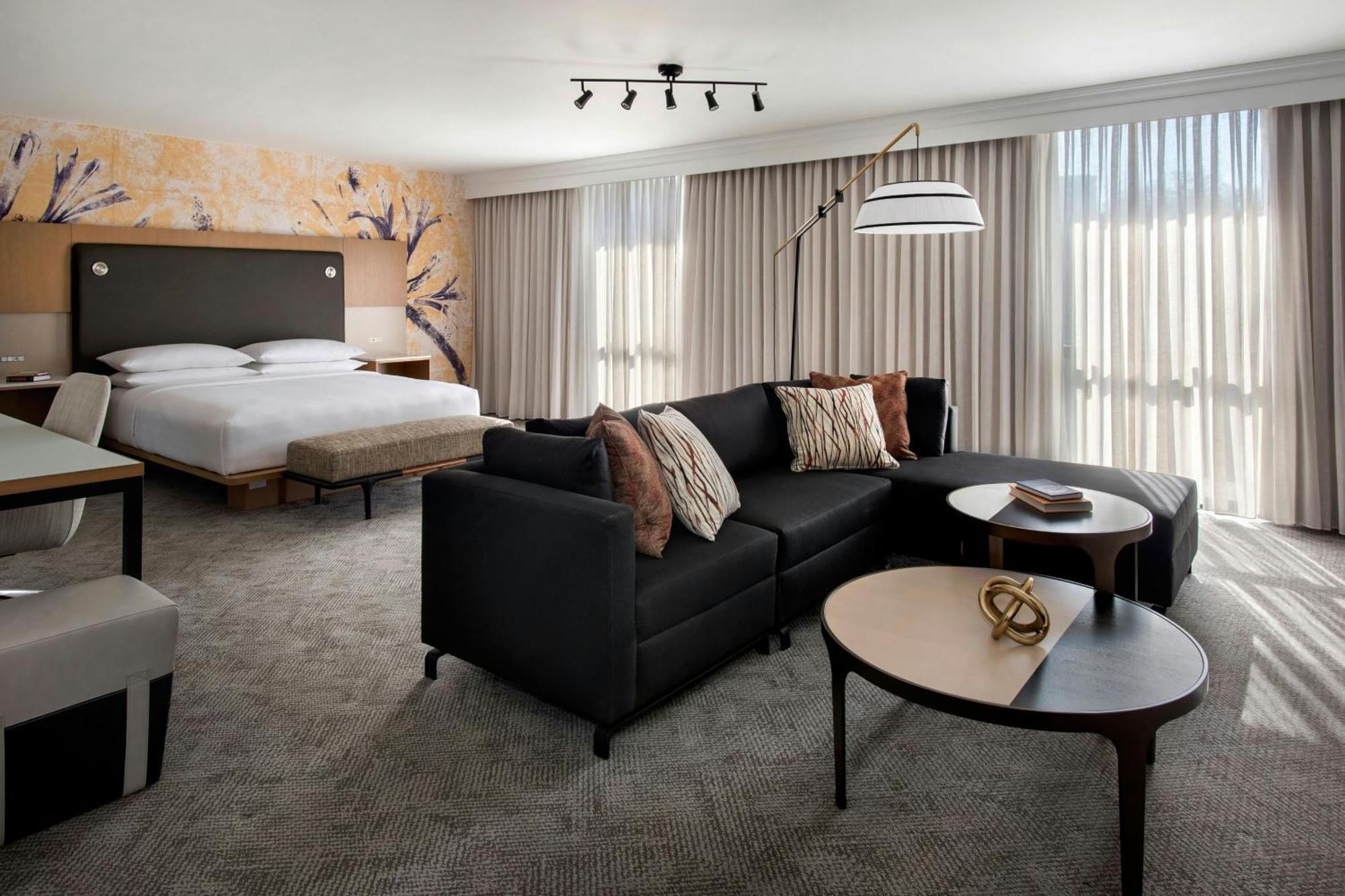 Westchester Marriott Тарритаун Экстерьер фото