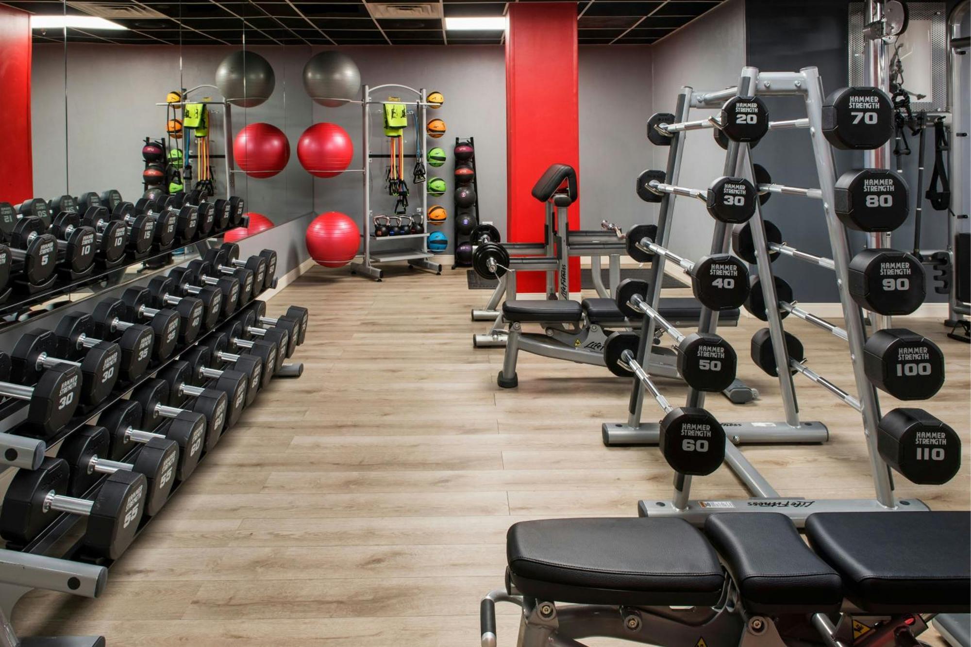 Westchester Marriott Тарритаун Экстерьер фото